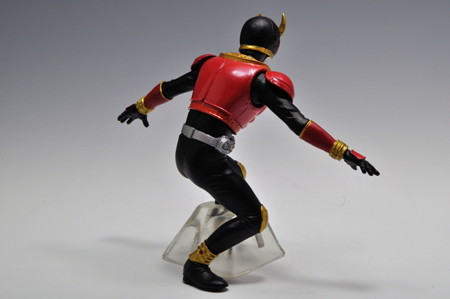 バンダイ_アルティメットソリッド 仮面ライダー3 仮面ライダークウガ マイティフォーム_007