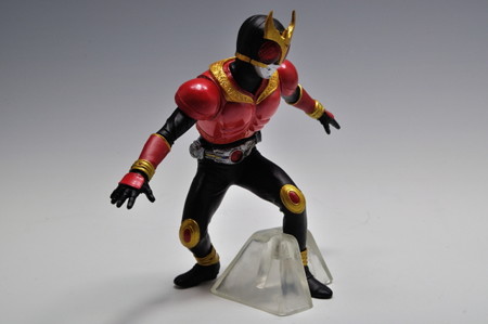 バンダイ_アルティメットソリッド 仮面ライダー3 仮面ライダークウガ マイティフォーム_006