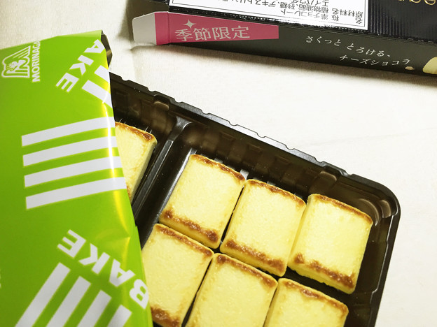 20151114-01『森永』のチョコ菓子「ベイク クリーミーチーズ」03