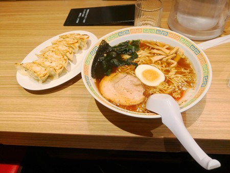 宇都宮餃子館 支那そばと餃子