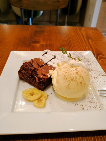 ガトーショコラ CHIEZO CAFE