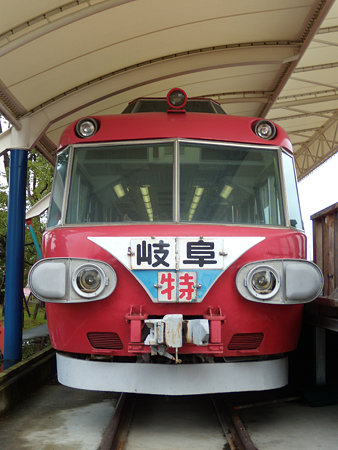 7027F7028正面