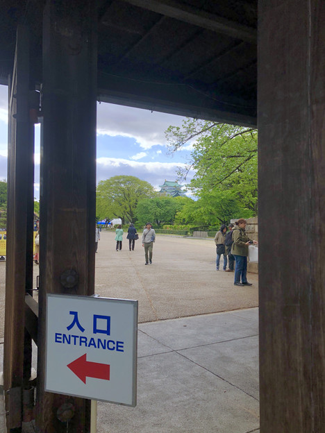 名古屋城東門から見た天守閣 - 2(iPhone 8で撮影)