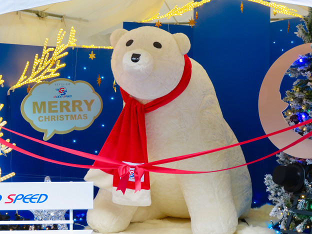 名古屋クリスマスマーケット 2018 No - 2：入り口付近に大きなシロクマ！？