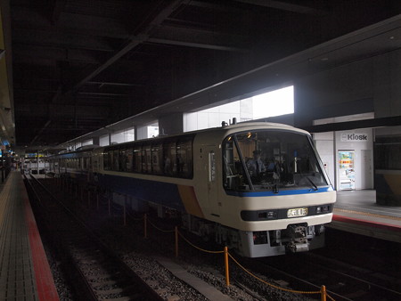 クモヤ213系 U@Tech 山陰本線京都駅