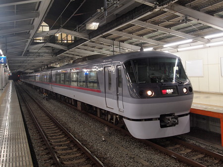 西武10000系特急ちちぶ 西武池袋線飯能駅02