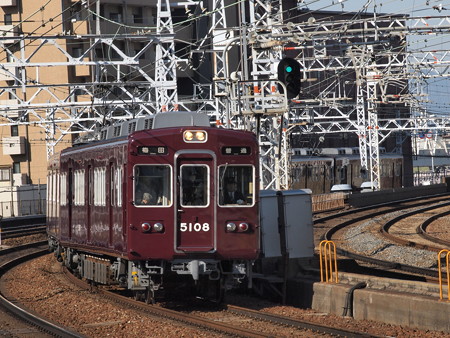 阪急5100系普通 阪急宝塚線中津駅