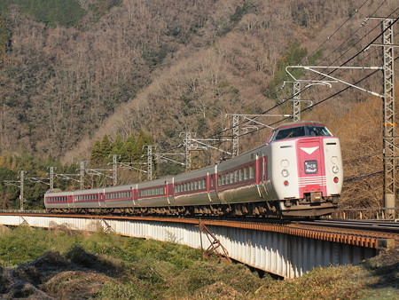 381系特急やくも 伯備線方谷~備中川面01
