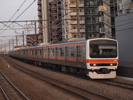 209系普通 武蔵野線新座駅
