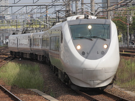 681系回送 東海道本線熱田駅