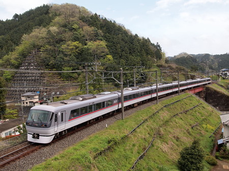 西武10000系特急ちちぶ 西武池袋線東吾野~吾野01