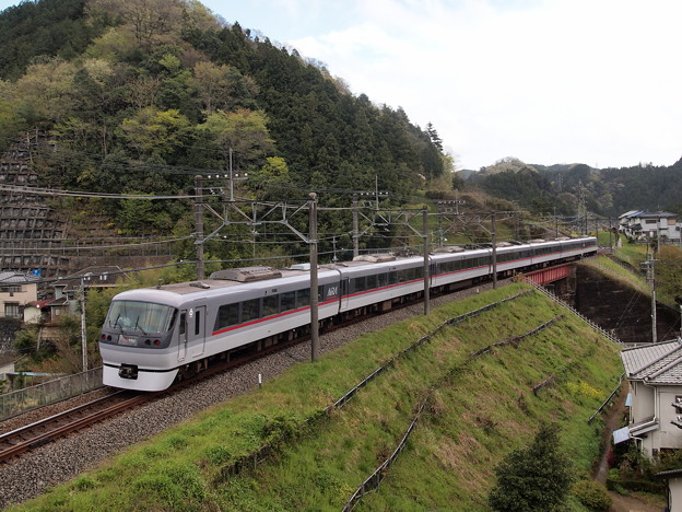 西武10000系特急ちちぶ　西武池袋線東吾野～吾野02