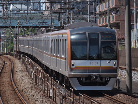 メトロ10000系普通 東武東上線朝霞台駅