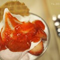 19:16 Strawberry soft sweets OM-D nights 玉ボケスプーンでまいう～E-M10MarkII, 25mmF1.8(50mm)絞り優先