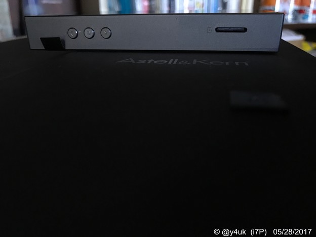 side of AK100II, Black art, Night music【昨年の今日の写真をMacからNAS掘り起こした】