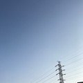 Photos: (前写真内の文章27日記の小さな幸せ一杯だった)旅先その1:青空夕暮れ鉄塔は手を繋いでた羨ましいグラデーション～その後店員と相談し笑顔元気もらえる知識丁寧親切出逢い笑顔小さな幸せで高額買い物、生きる力