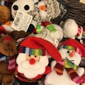 So cute Little Santa, Snowman and moremore :) ～ブルーインパルス旅後の店で発見！マフラーも帽子もして可愛い！サンタもスノーマンも仲良しぬいぐるみXmas!