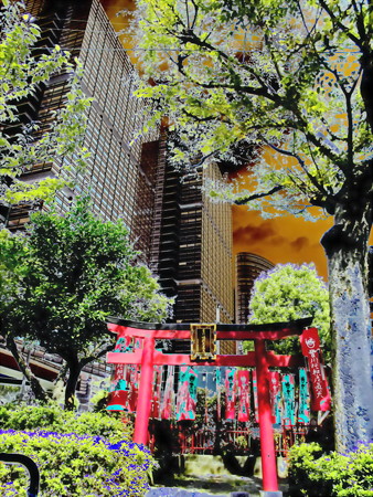 metropolis_北品川界隈-01豊川稲荷_稲荷堂b
