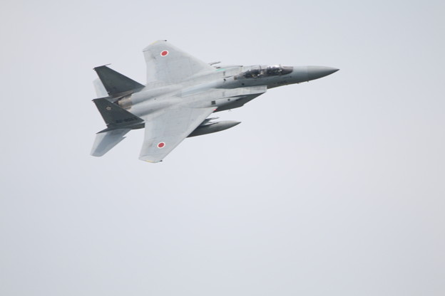 f16