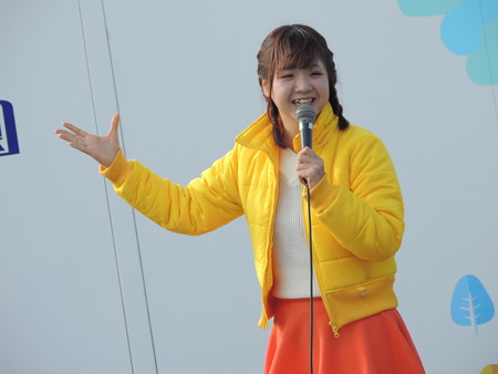 かすみお姉さん。
