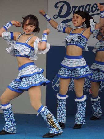 SHIMAさん・RIKAさん。