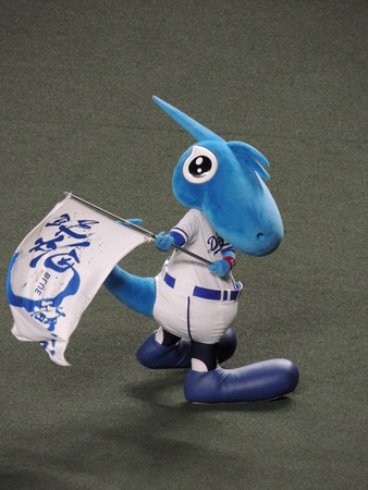 シャオロン。