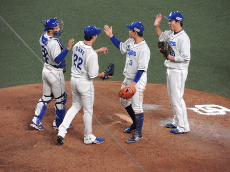 3安打の完封勝利です。