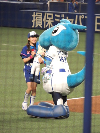 シャオとメイツさん。