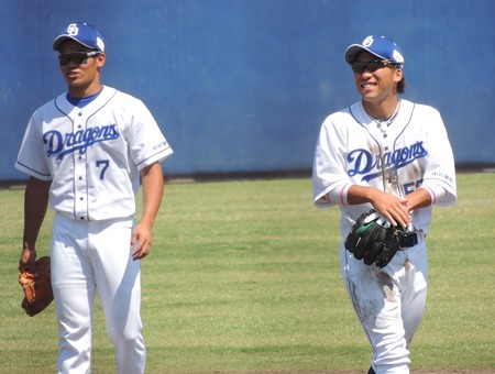 亀澤恭平選手と根尾昂選手。
