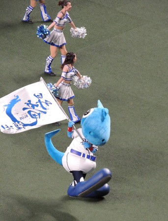 シャオロン。