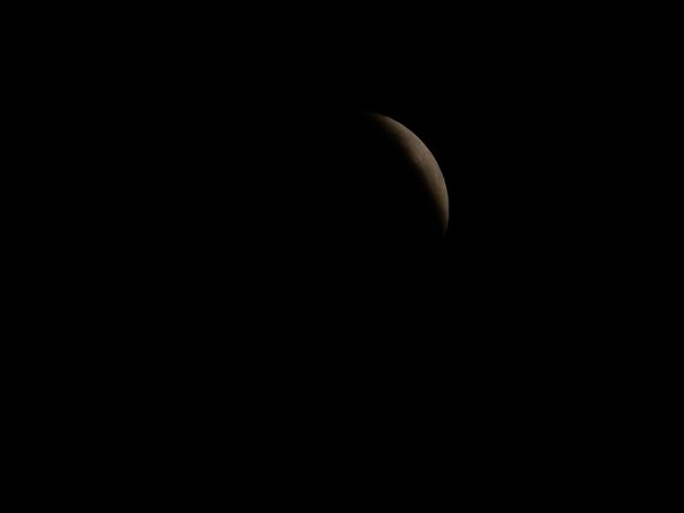 皆既月食 (3) 写真: 皆既月食 (3)
