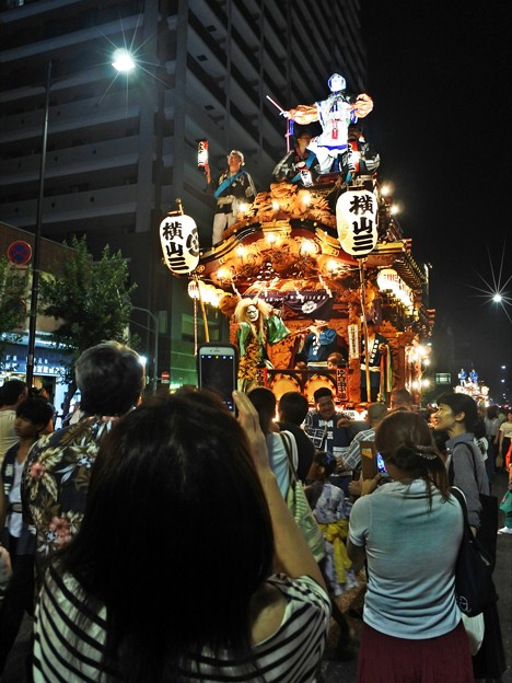 熱い夜祭り
