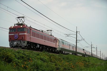 EF81-81牽引カシオペア紀行@蒲須坂築堤
