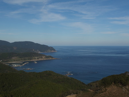 PC290704