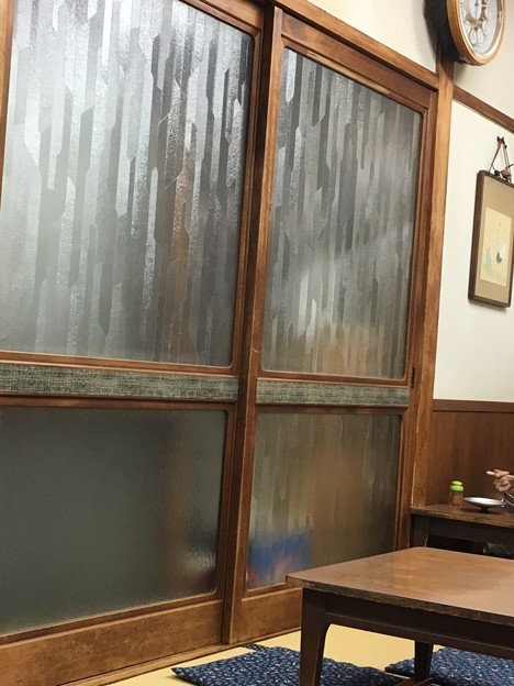店内もレトロなまんま