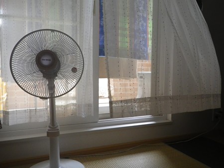 カーテンをお洗濯