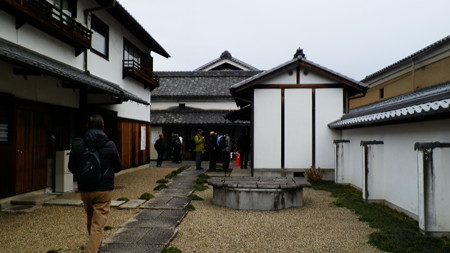 P1289949