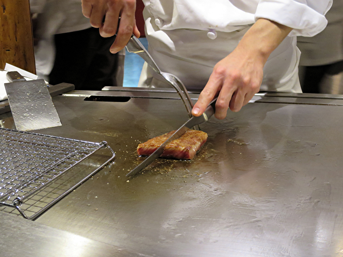 サーロイン焼中