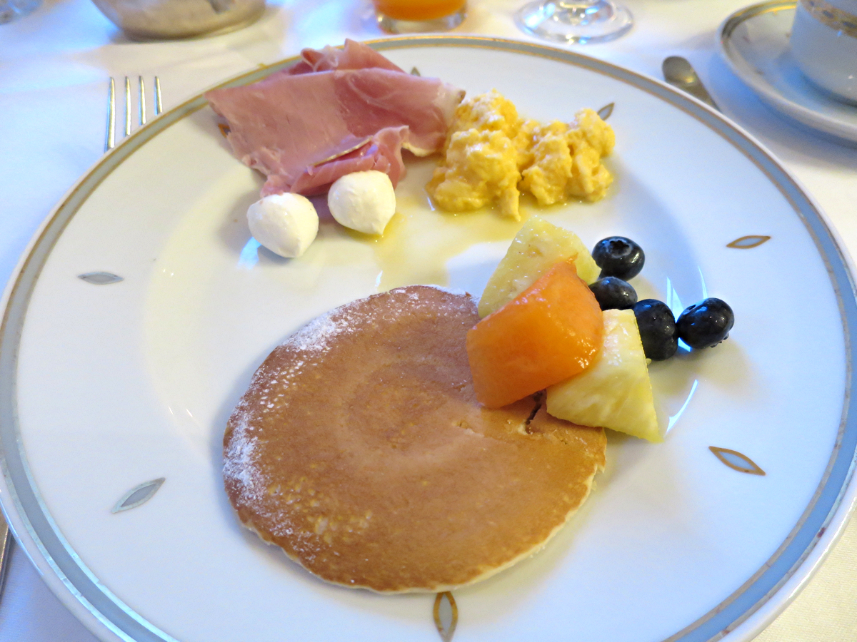 朝食2