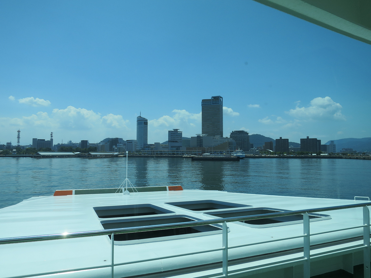 高松港