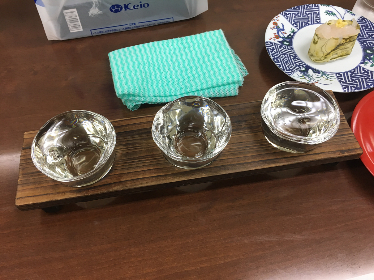 飲み比べ