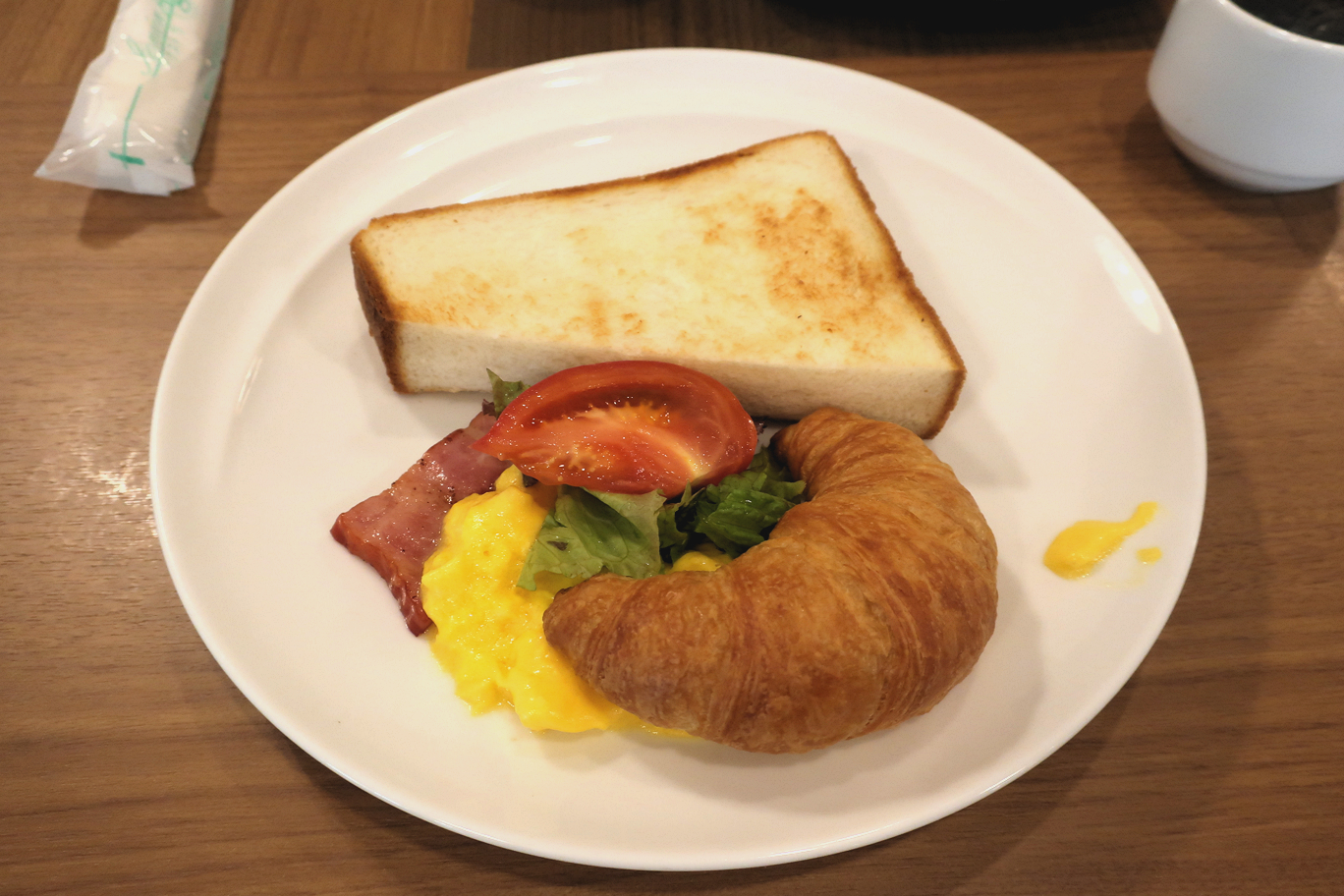 朝食