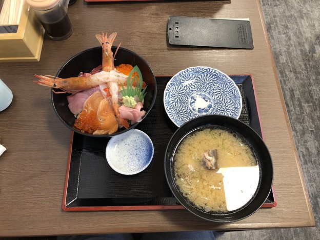 海鮮丼