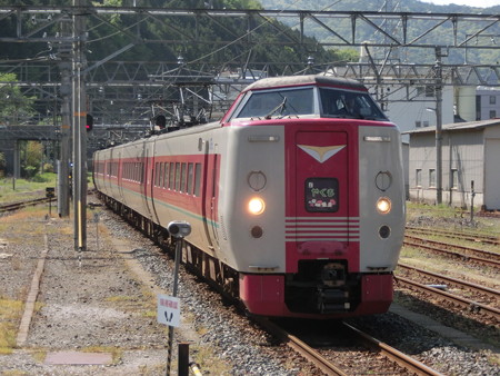 赤スカートやくも