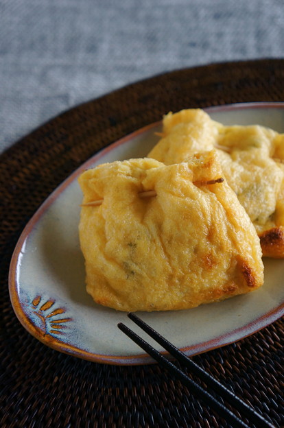 明石焼き風♪とろとろ卵豆腐入りこんがりお揚げさん 写真: 明石焼き風♪とろとろ卵豆腐入りこんがりお揚げさん