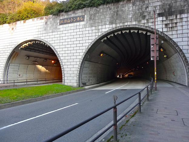 比治山トンネル 広島市南区比治山公園 広島市道比治山東雲線