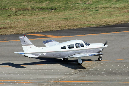 JA201R パイパー PA-28R アロー IMG_8193_2