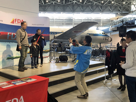 あいち航空ミュージアム 開館1周年記念イベント なりきり制服コーナー IMG_1407_2