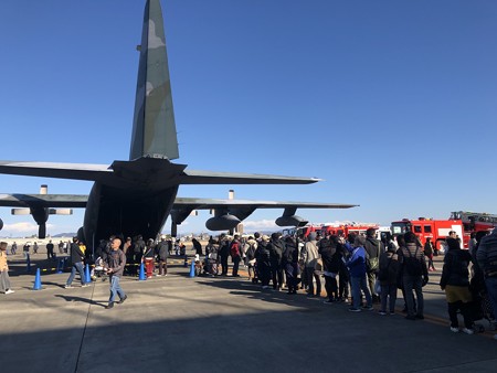 航空自衛隊 第1輸送航空隊 第401飛行隊 C-130H 95-1083 IMG_2094
