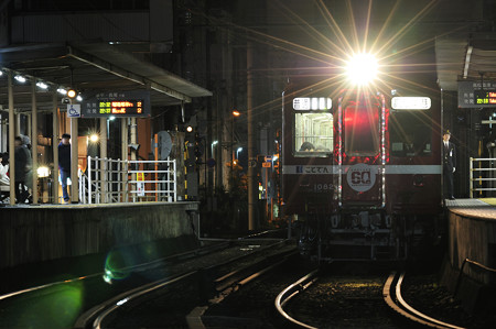 ことでん 還暦の赤い電車